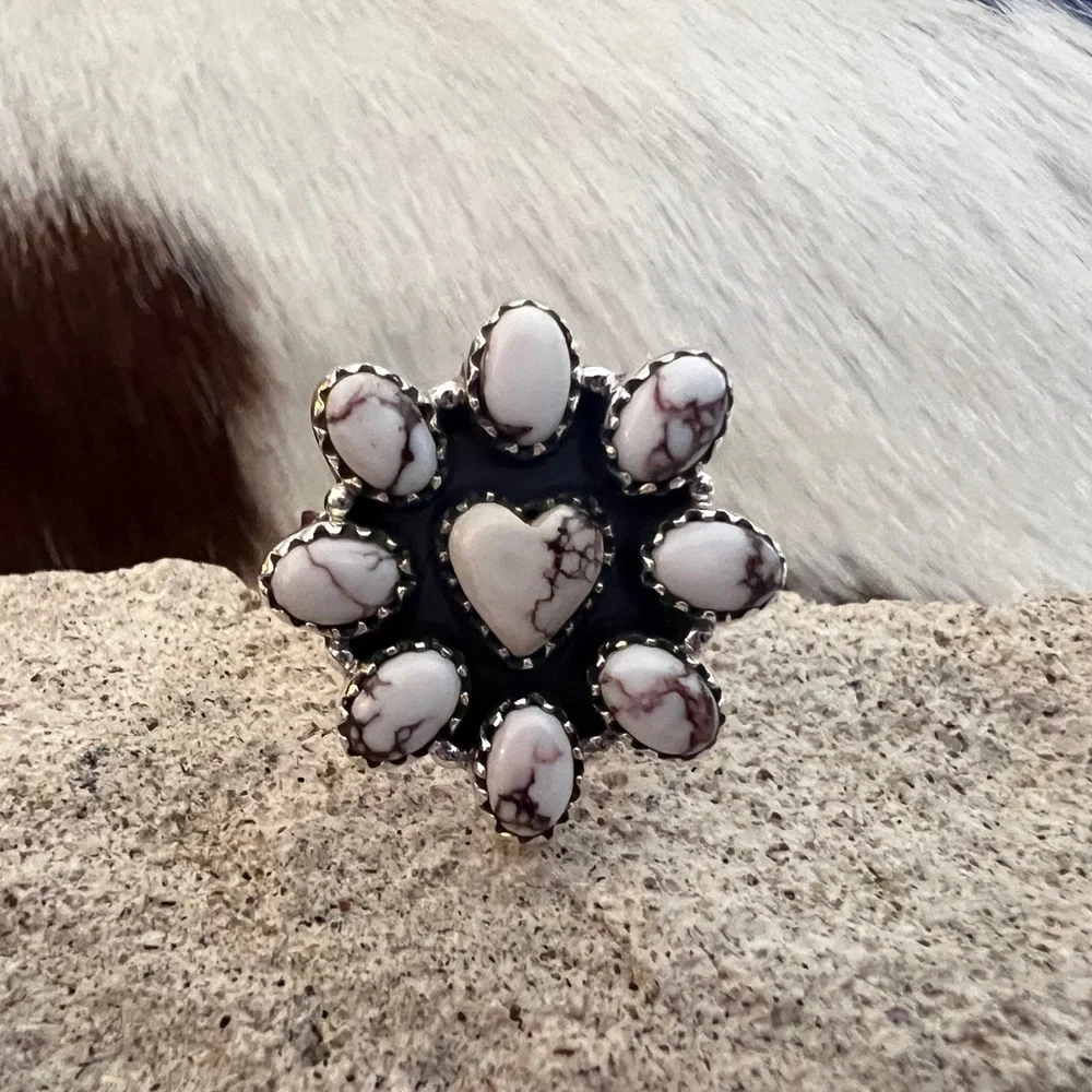 ❤️ Wild Horse Jasper Navajo Cluster Ring w Heart Center Adjustable Ring 9.1 Gm - Picture 1 of 14